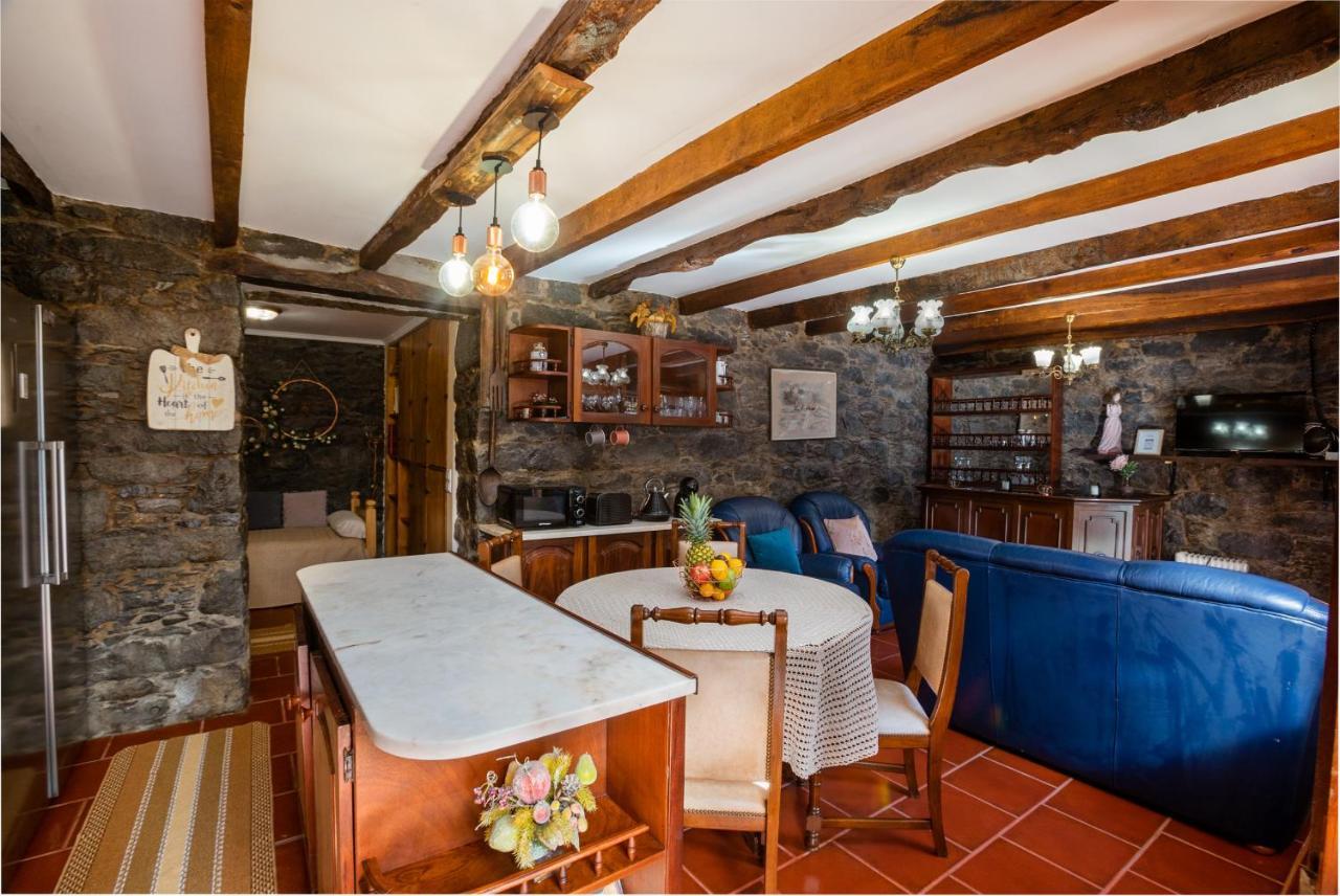 Stone House "Vista" By Atlantic Holiday São Vicente エクステリア 写真